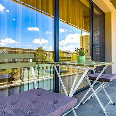 شقة Urban Lux 3 ~ 1bd Flat In The Heart Of بلوفديف