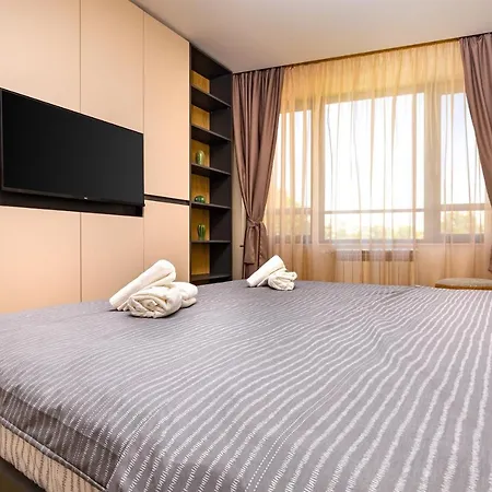 Urban Lux 3 ~ 1bd Flat In The Heart Of بلوفديف